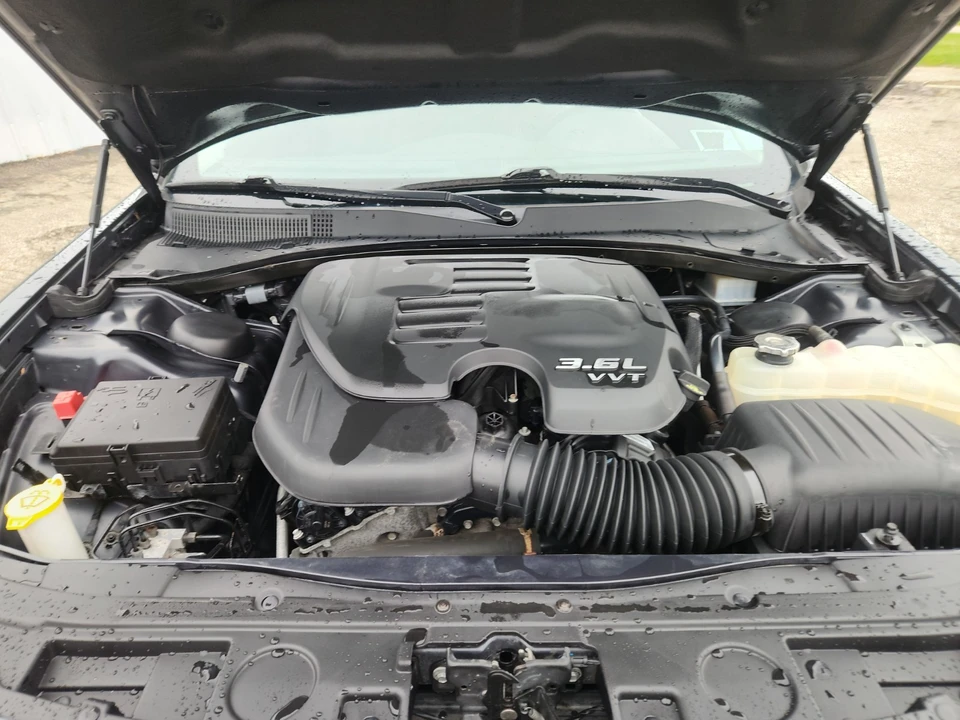 2019 Chrysler 300 (2005-2023) - Image 22 of 30