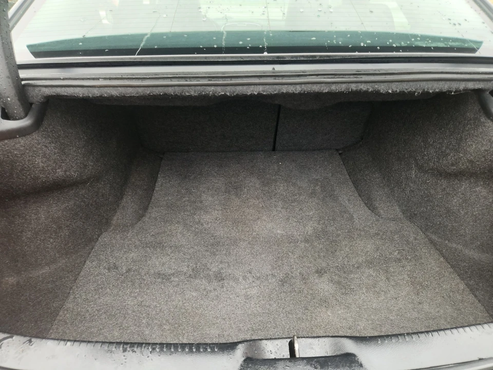 2019 Chrysler 300 (2005-2023) - Image 10 of 30