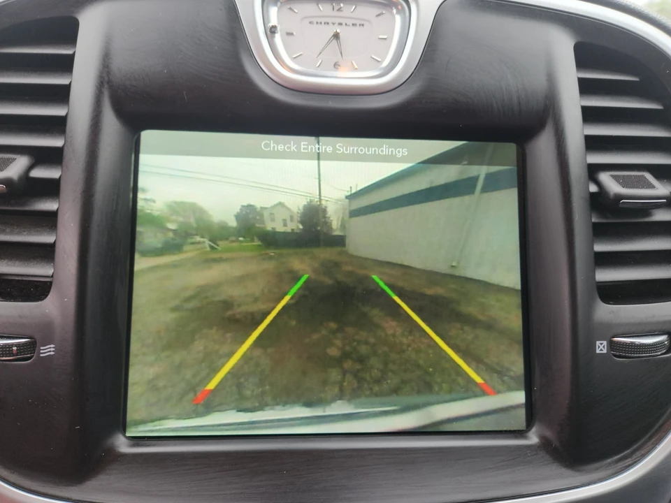 2019 Chrysler 300 (2005-2023) - Image 20 of 30