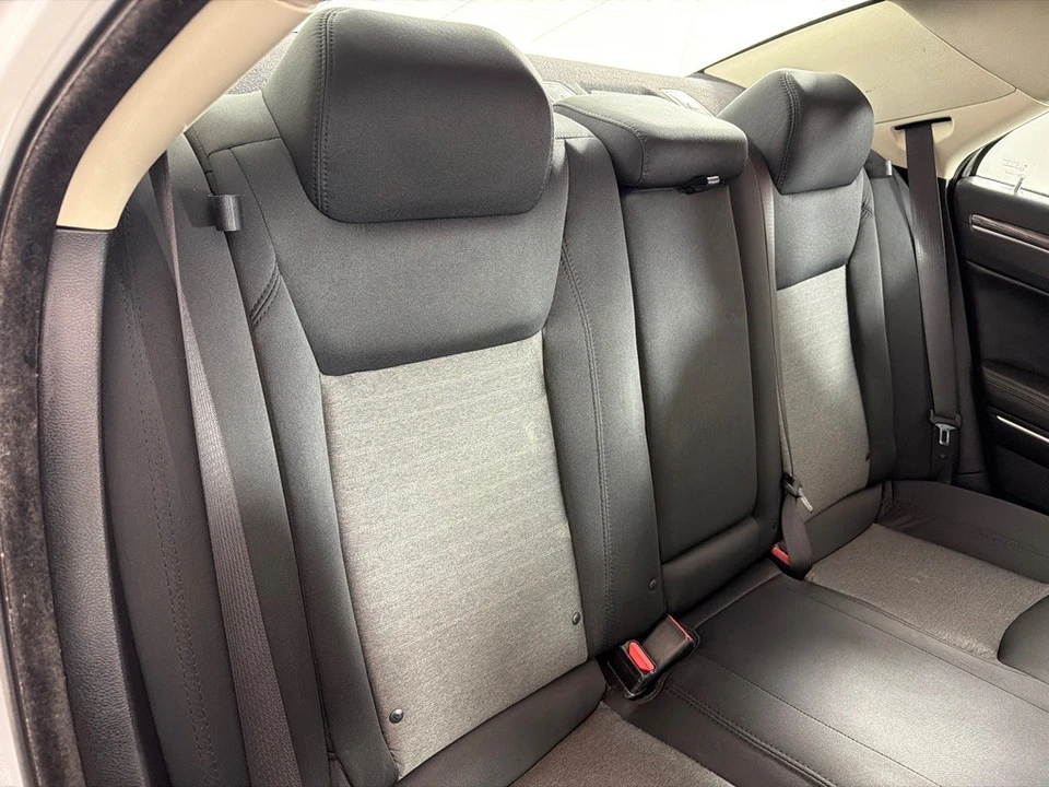 2019 Chrysler 300 (2005-2023) - Image 20 of 21