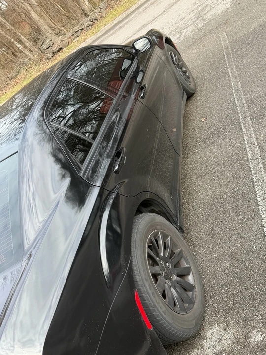 2019 Chrysler 300 (2005-2023) - Image 2 of 7