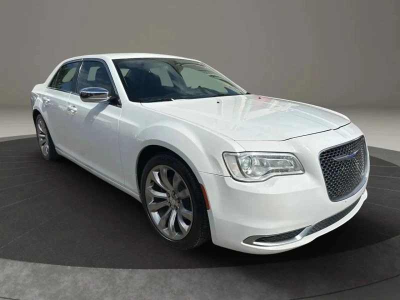 2019 Chrysler 300 (2005-2023) - Image 3 of 12