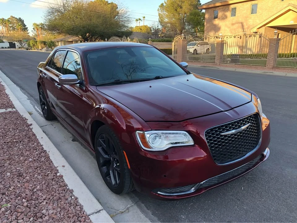2019 Chrysler 300 (2005-2023) - Image 3 of 12