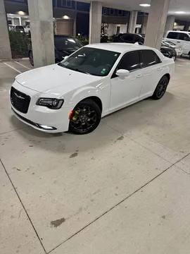 2019 Chrysler 300S