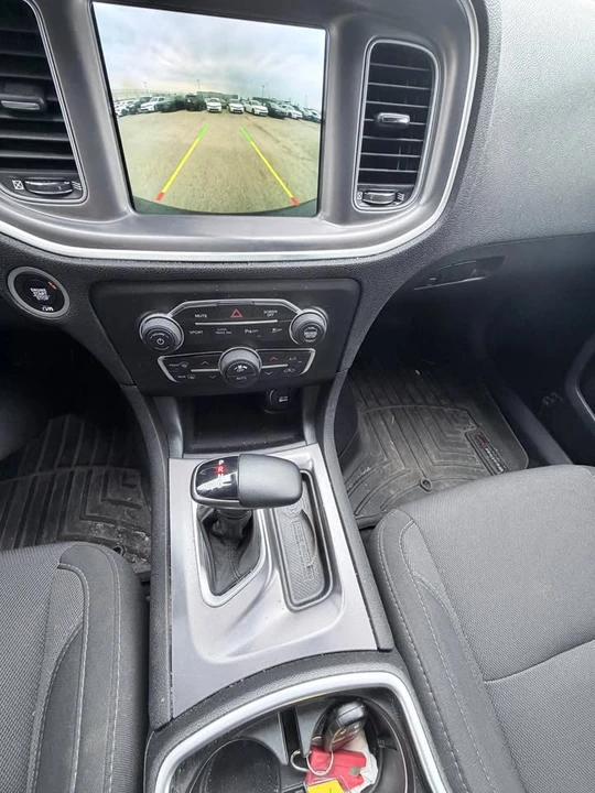 2019 Chrysler - Image 6 of 15