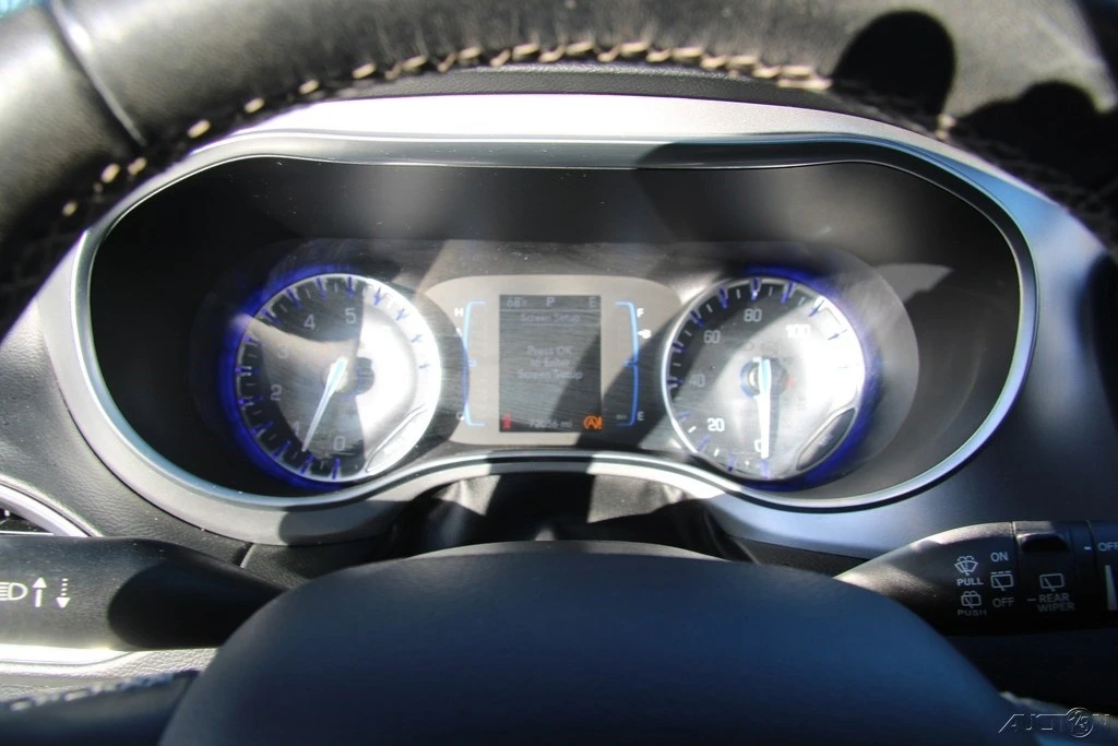 2019 Chrysler - Image 15 of 21