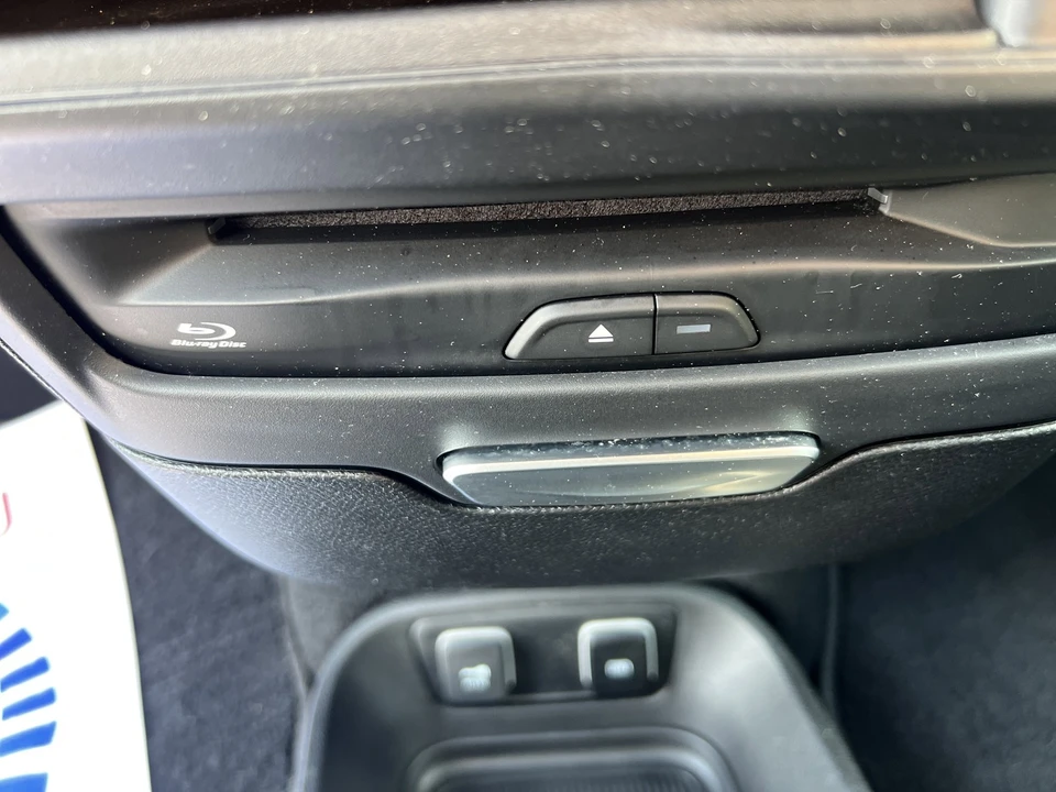 2019 Chrysler - Image 21 of 31