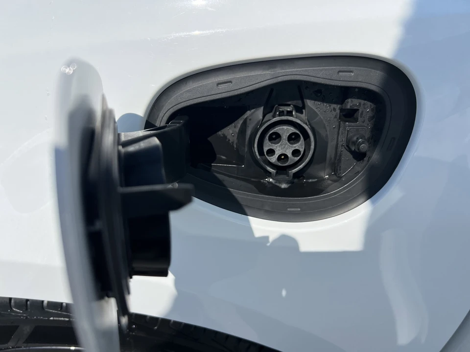 2019 Chrysler - Image 28 of 31