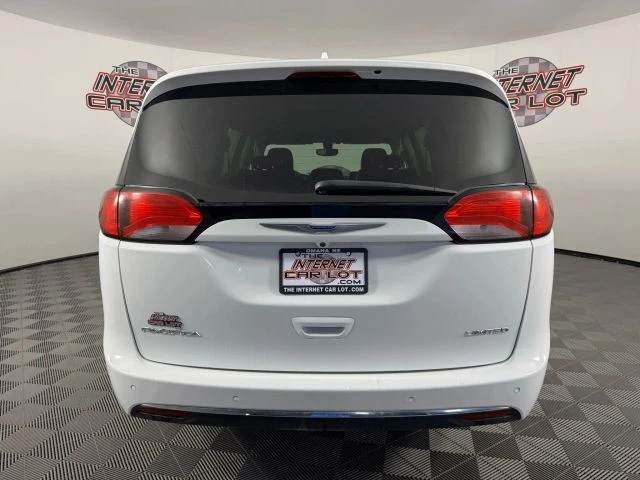 2019 Chrysler - Image 6 of 12