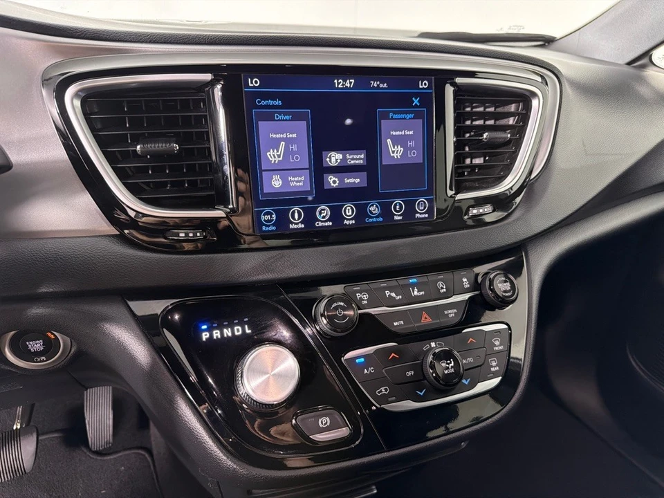 2019 Chrysler - Image 15 of 21