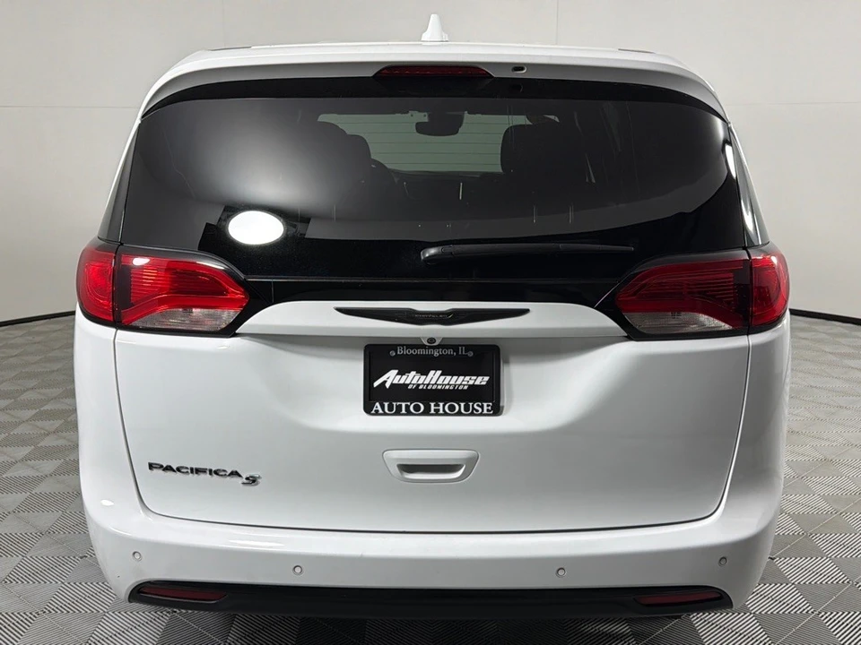 2019 Chrysler - Image 4 of 21