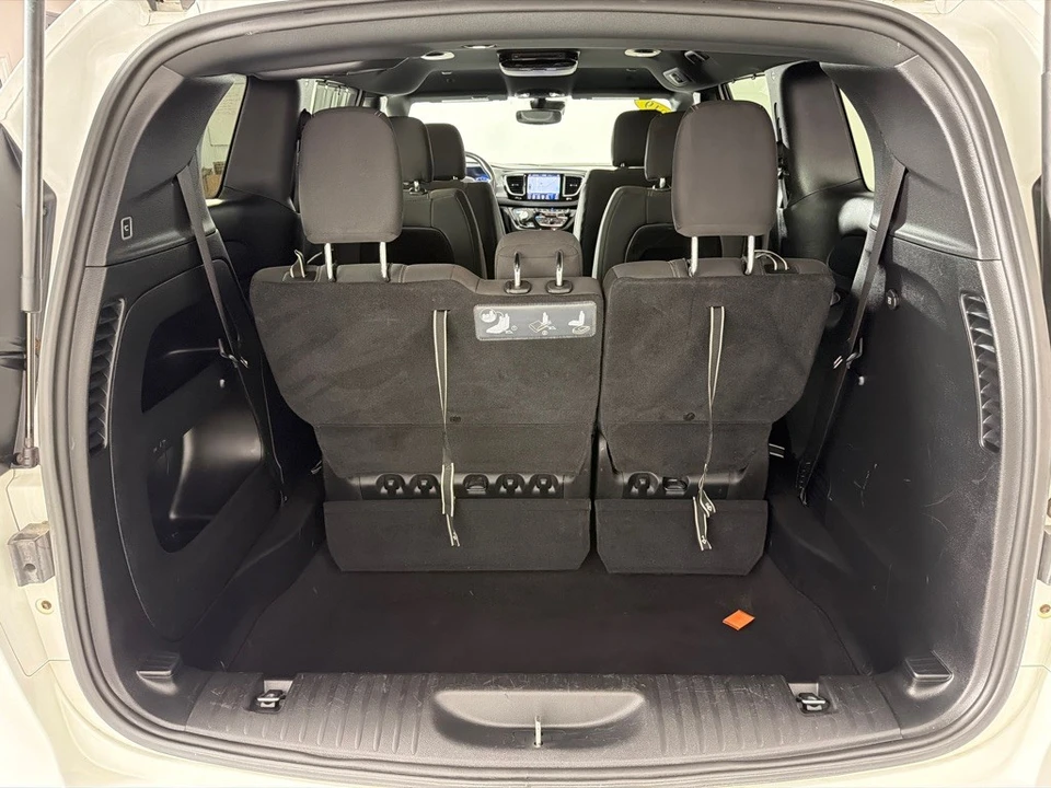 2019 Chrysler - Image 21 of 21