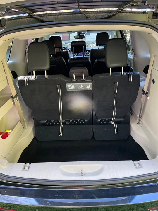 2019 Chrysler - Image 14 of 15