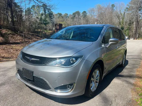 2019 Chrysler Pacifica Touring Plus