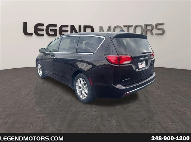 2019 Chrysler - Image 6 of 21