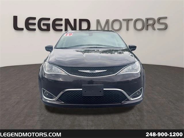 2019 Chrysler - Image 3 of 12