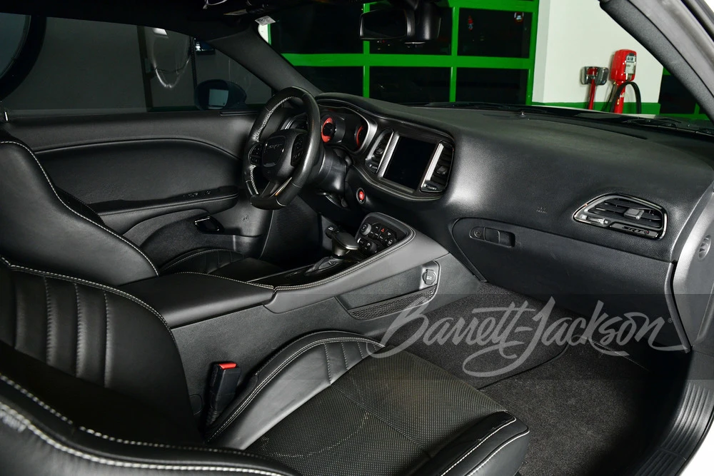 2019 Dodge Challenger SRT Hellcat 3rd Gen - Image 4 of 19