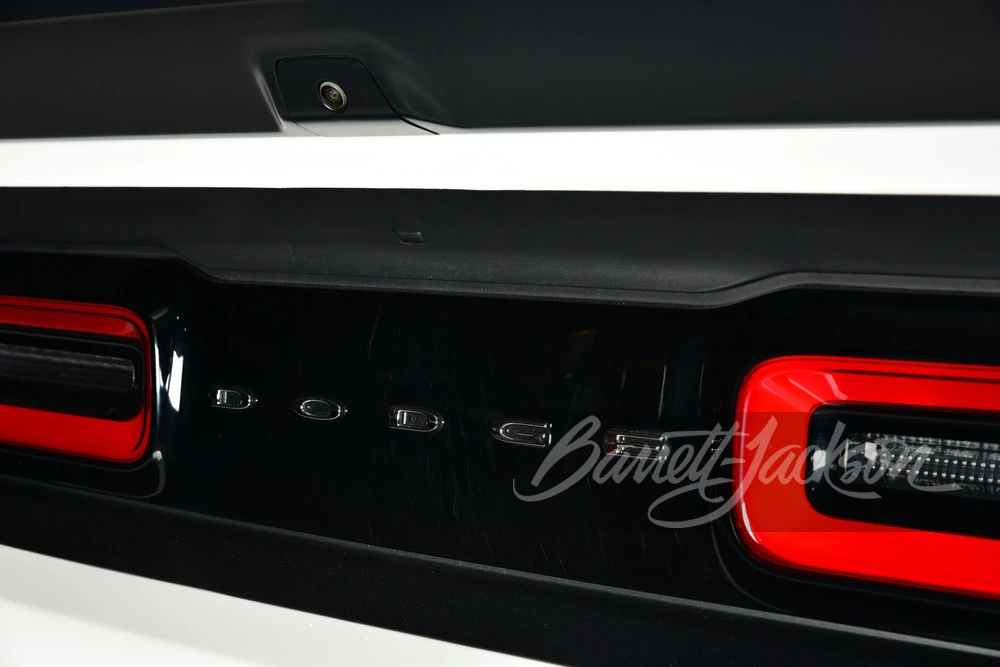 2019 Dodge Challenger SRT Hellcat 3rd Gen - Image 10 of 19