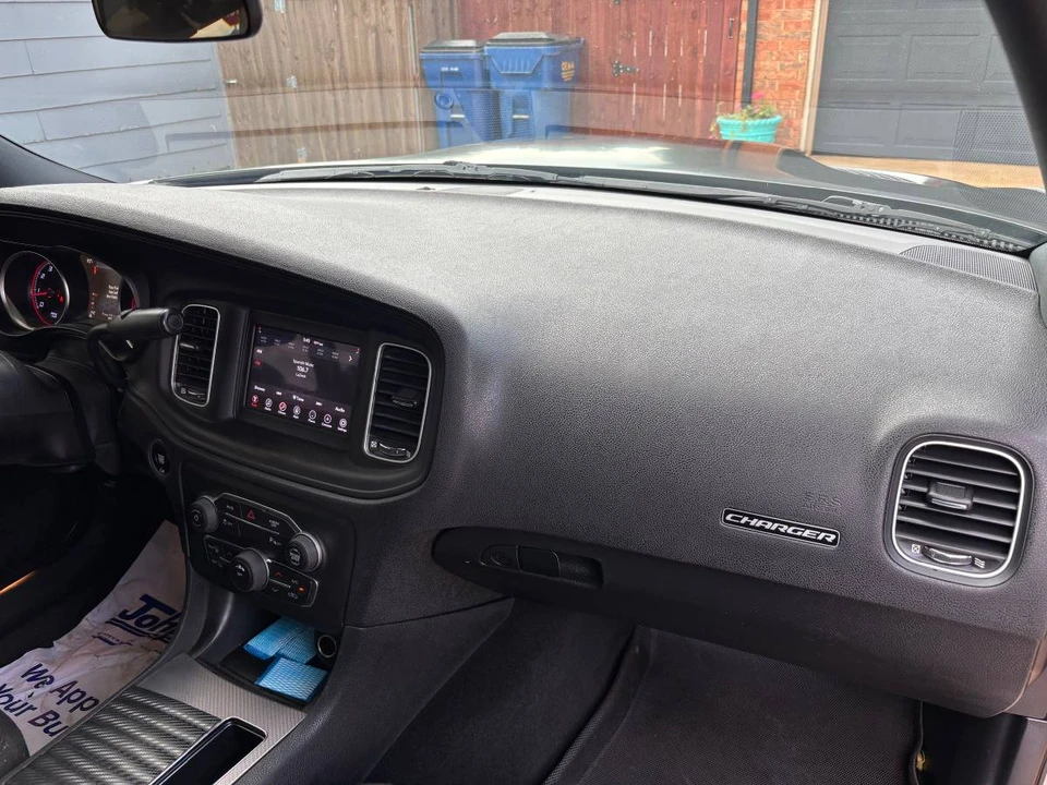 2019 Dodge Charger 7th Gen - Image 11 of 15