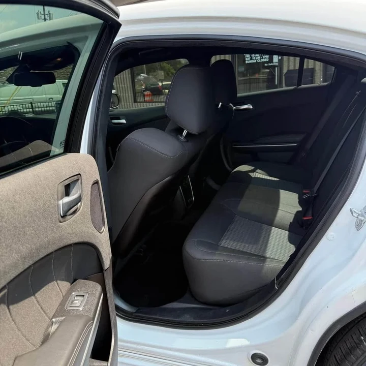 2019 Dodge Charger 7th Gen - Image 6 of 9