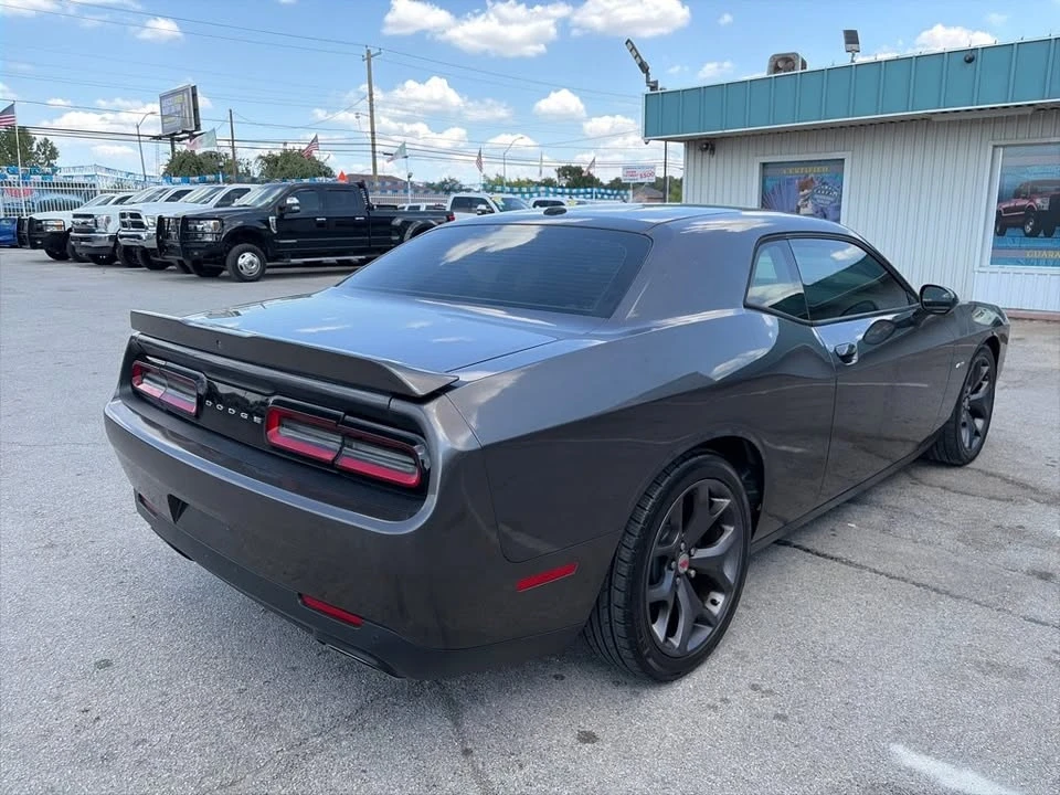 2019 Dodge Challenger 3rd Gen - Image 5 of 16