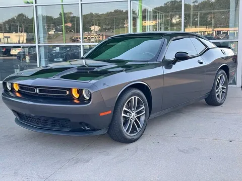 2019 Dodge Challenger SXT AWD