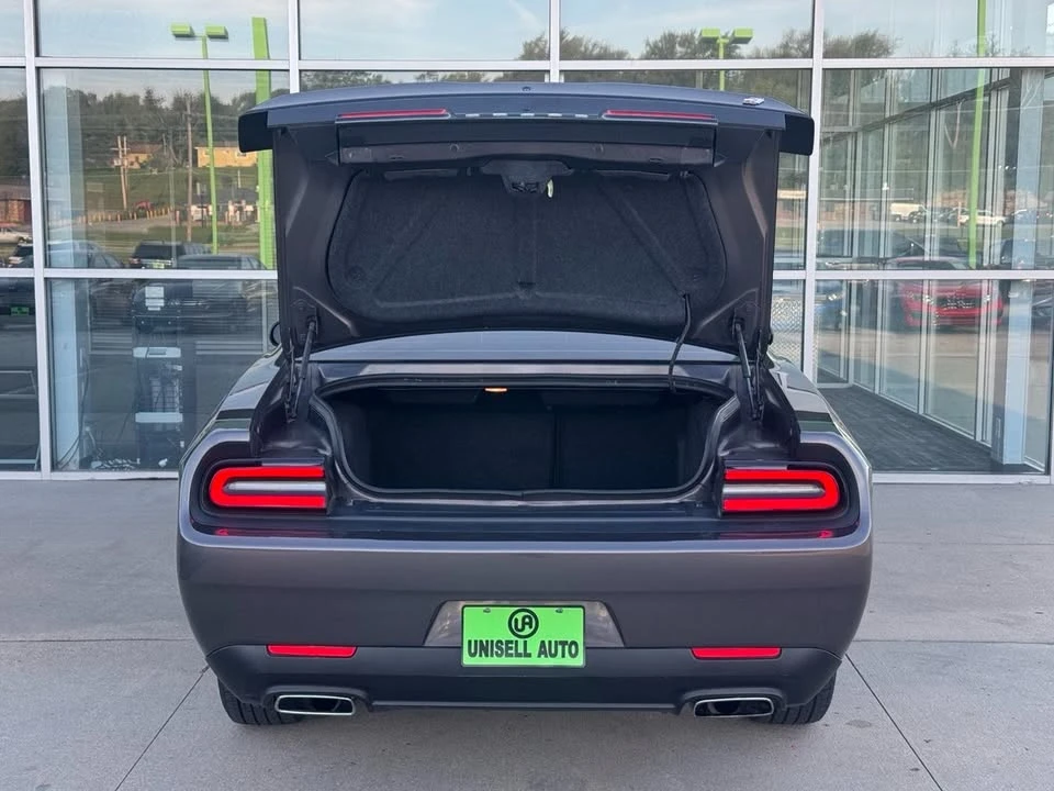 2019 Dodge Challenger 3rd Gen - Image 7 of 17