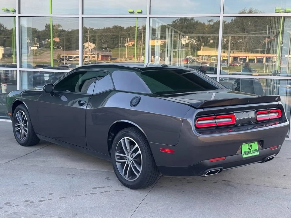 2019 Dodge Challenger 3rd Gen - Image 5 of 17