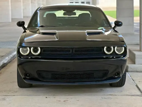 2019 Dodge Challenger SXT Coupe 2D