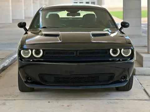 2019 Dodge Challenger SXT Coupe 2D