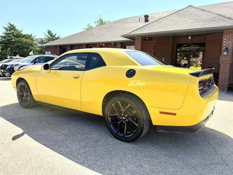 2019 Dodge Challenger 3rd Gen - Image 5 of 15