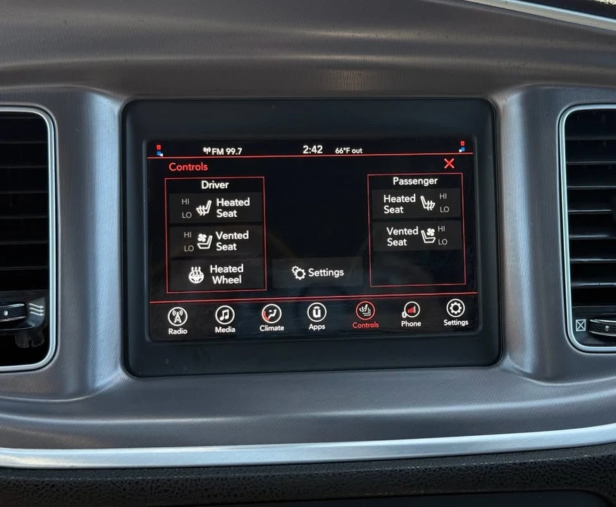 2019 Dodge Charger 7th Gen - Image 13 of 20