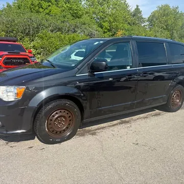 2019 Dodge Caravan Crew