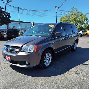 2019 Dodge Grand Caravan 35th Anniversary Edition
