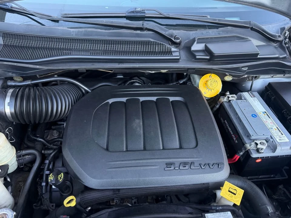 2019 Dodge Caravan - Image 9 of 9