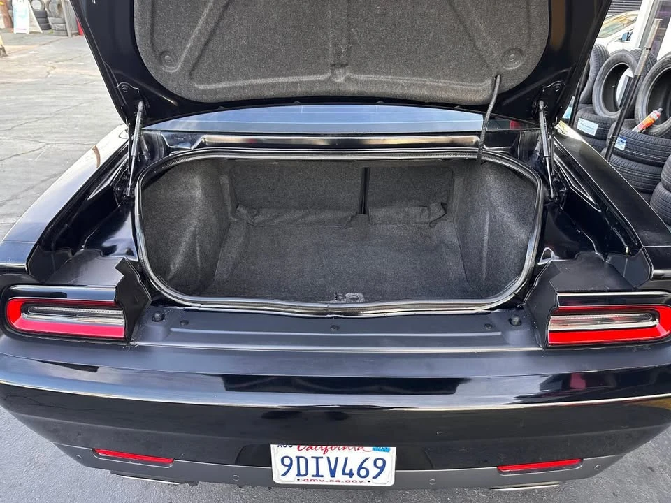 2019 Dodge Challenger 3rd Gen - Image 14 of 20