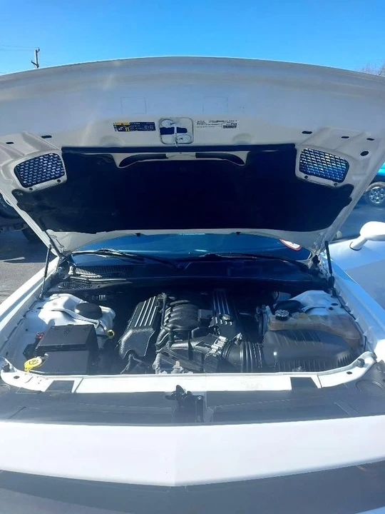 2019 Dodge Challenger 3rd Gen - Image 6 of 9