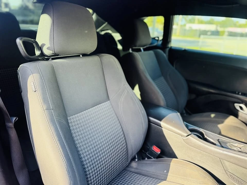2019 Dodge Challenger 3rd Gen - Image 10 of 16