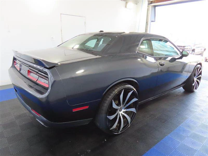 2019 Dodge Challenger 3rd Gen - Image 3 of 11
