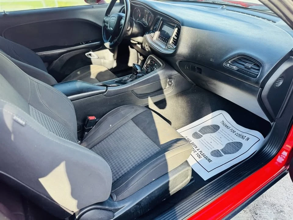 2019 Dodge Challenger 3rd Gen - Image 9 of 16
