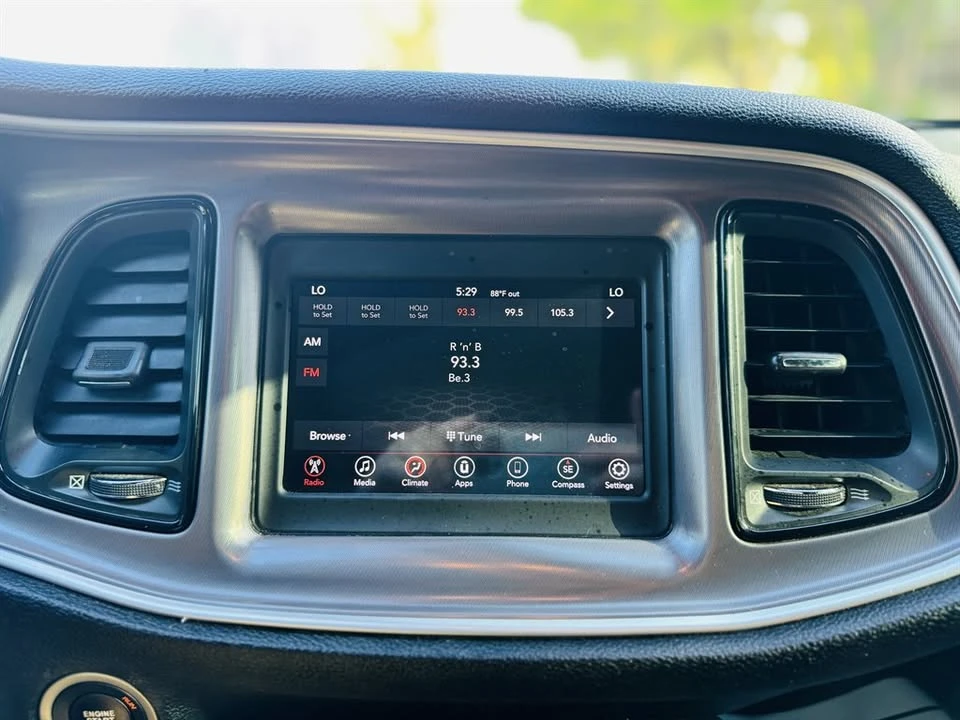2019 Dodge Challenger 3rd Gen - Image 13 of 16