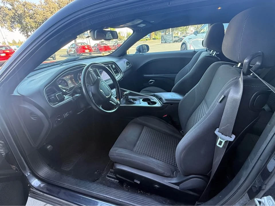 2019 Dodge Challenger 3rd Gen - Image 10 of 16
