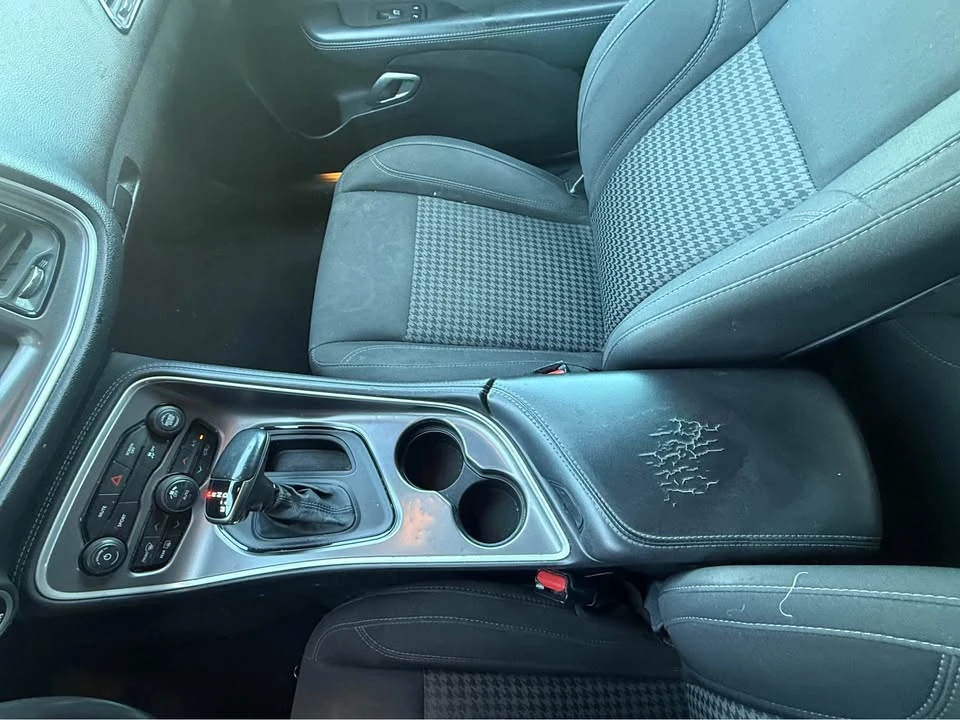 2019 Dodge Challenger 3rd Gen - Image 15 of 16