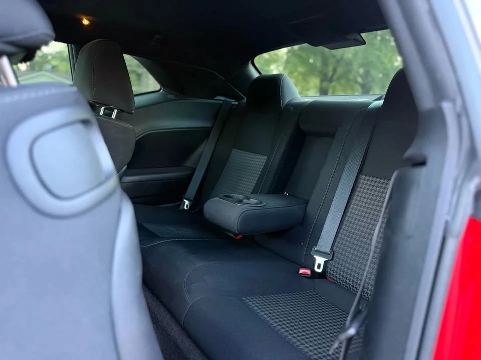 2019 Dodge Challenger 3rd Gen - Image 10 of 11