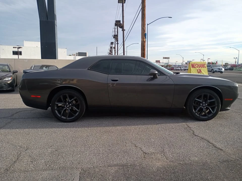 2019 Dodge Challenger 3rd Gen - Image 4 of 11