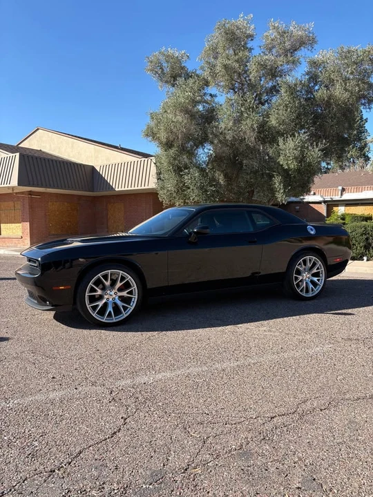 2019 Dodge Challenger - Image 7 of 12
