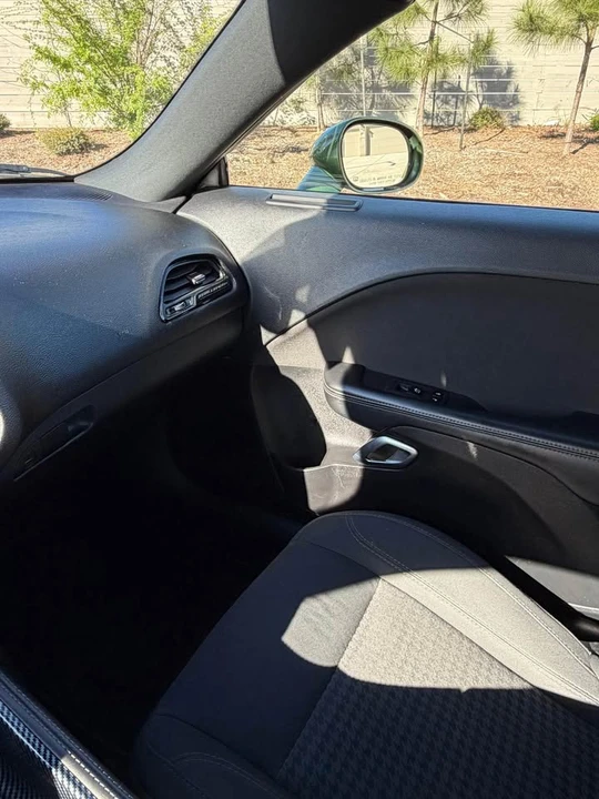 2019 Dodge Challenger 3rd Gen - Image 10 of 11