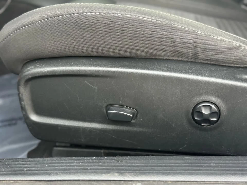 2019 Dodge Challenger 3rd Gen - Image 19 of 20
