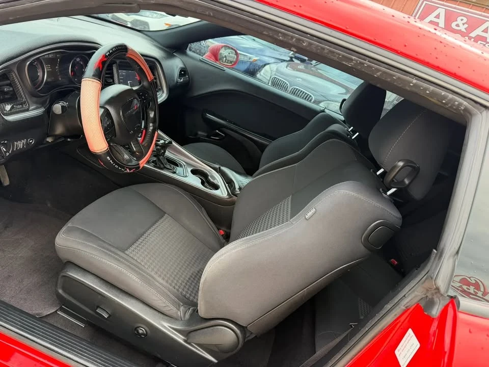 2019 Dodge Challenger 3rd Gen - Image 9 of 19