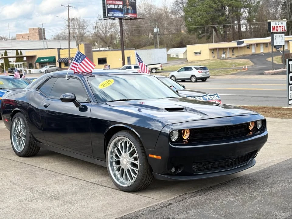 2019 Dodge Challenger 3rd Gen - Image 9 of 20